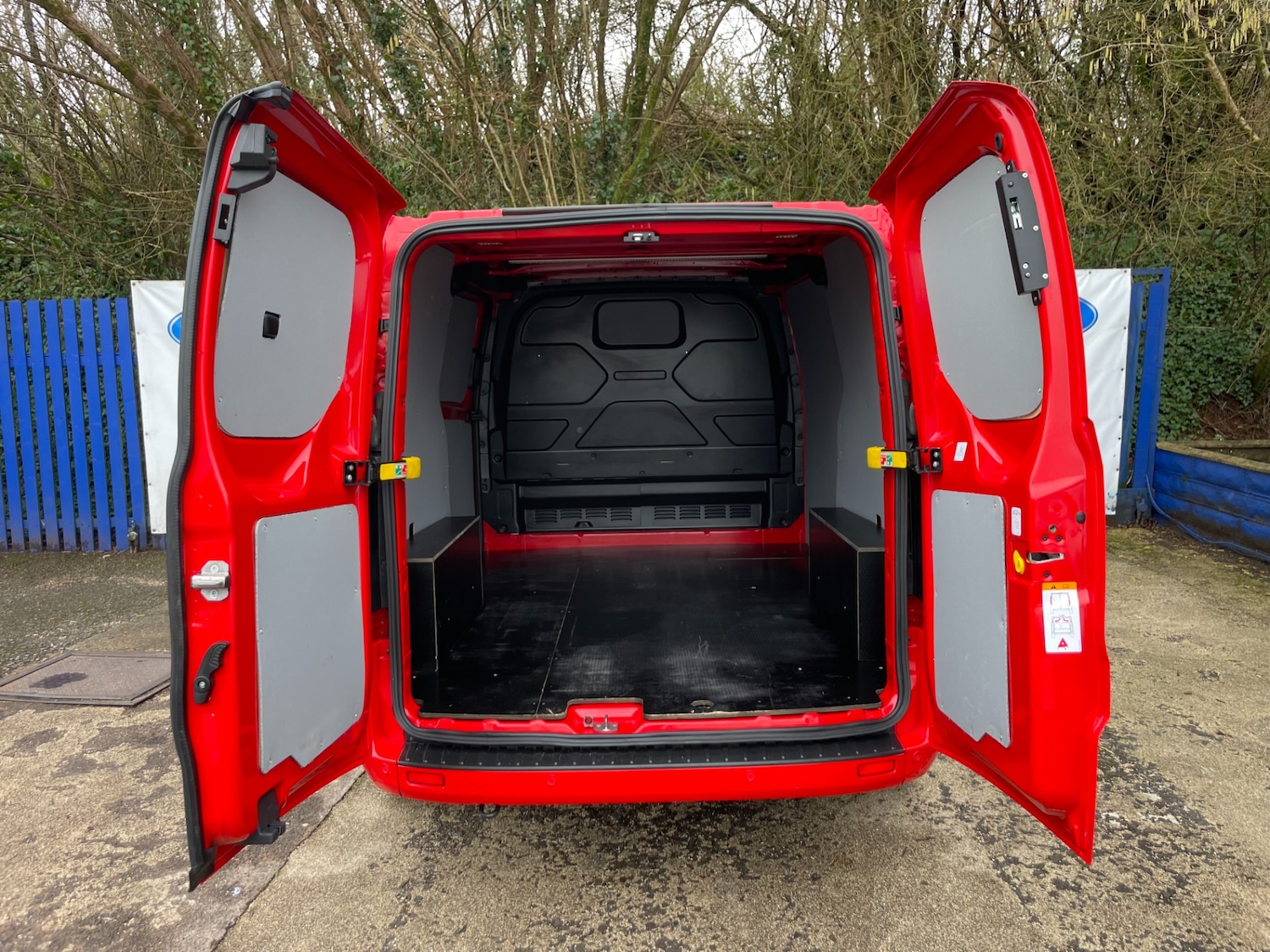 Used Ford Transit Custom 2022 for sale - 77663087: Photo 10