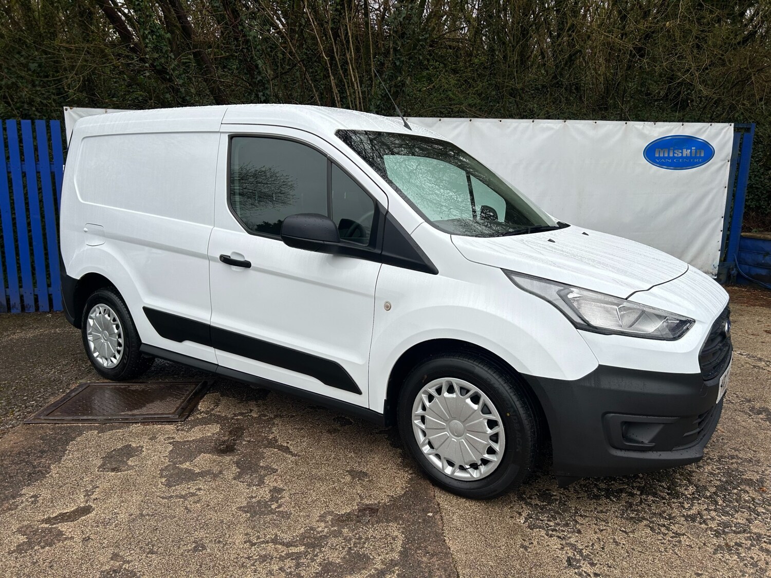 Used Ford Transit Connect 2023 for sale - 78000609: Photo 3
