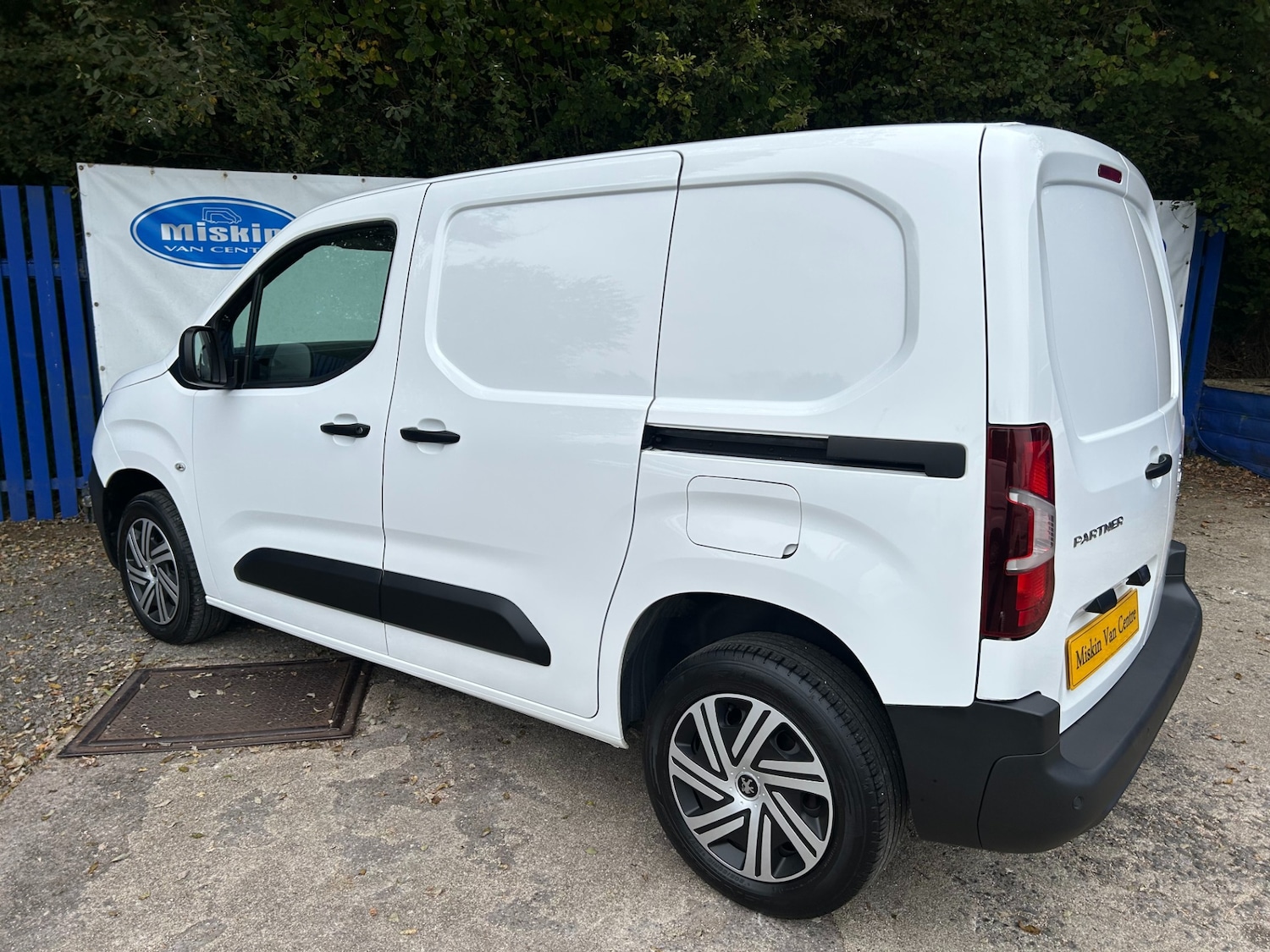 Used Peugeot Partner 2021 for sale - 76309659: Photo 4