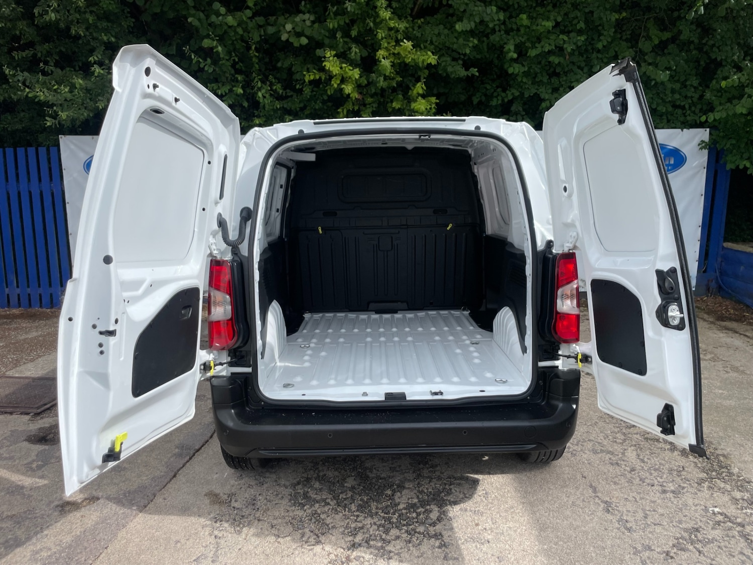 Used Citroen Berlingo 2022 for sale - 77199025: Photo 11