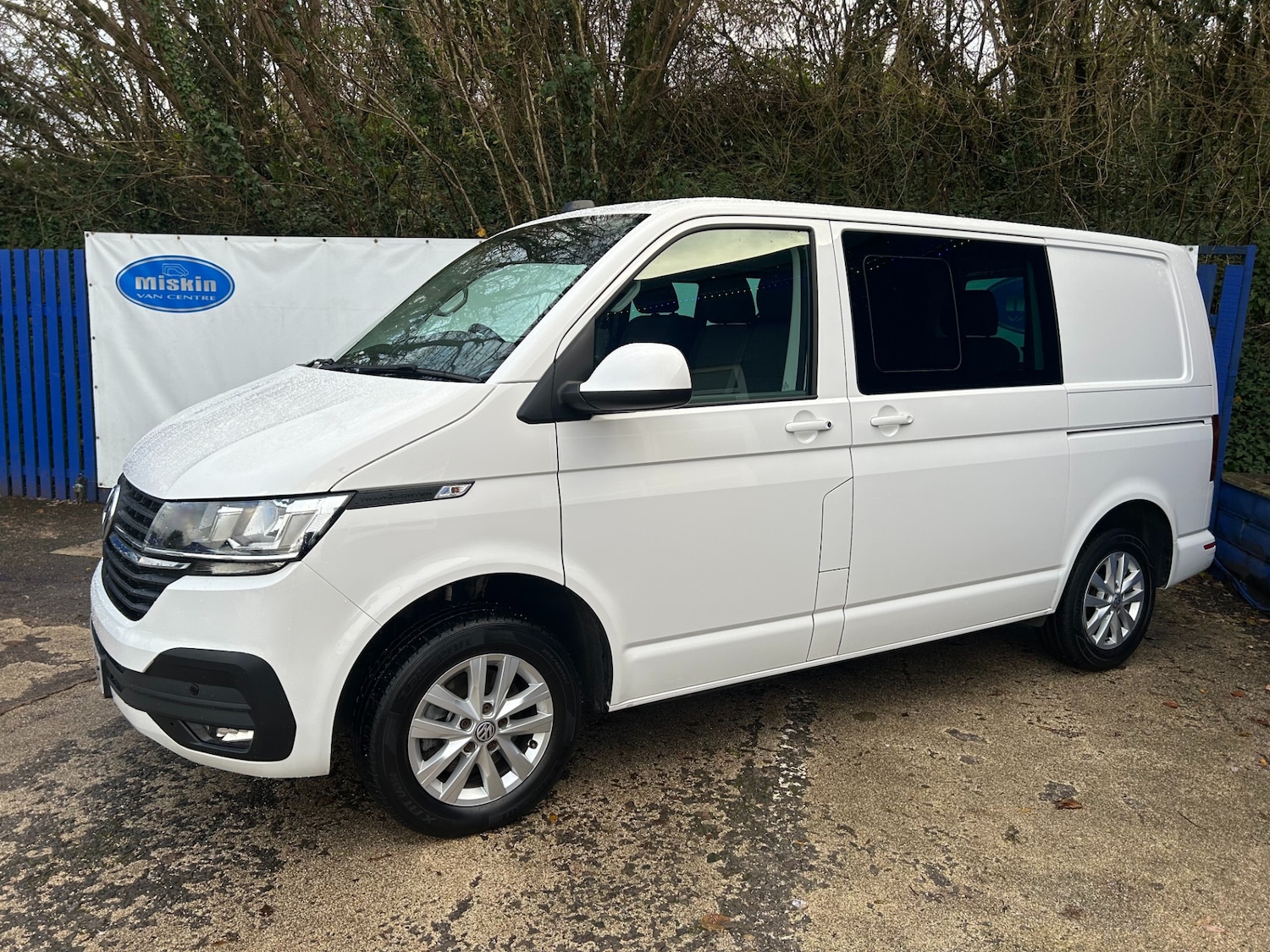 Used Volkswagen Transporter 2022 for sale - 76893369: Photo 1