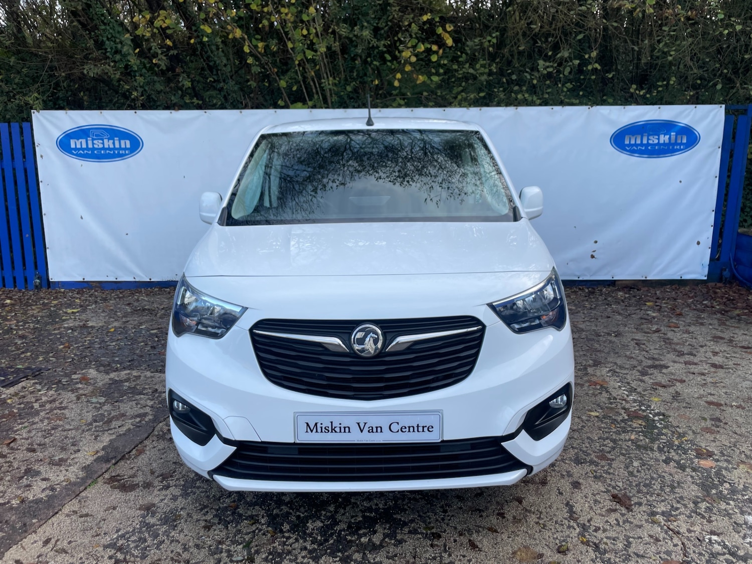 Used Vauxhall Combo 2020 for sale - 76589080: Photo 2