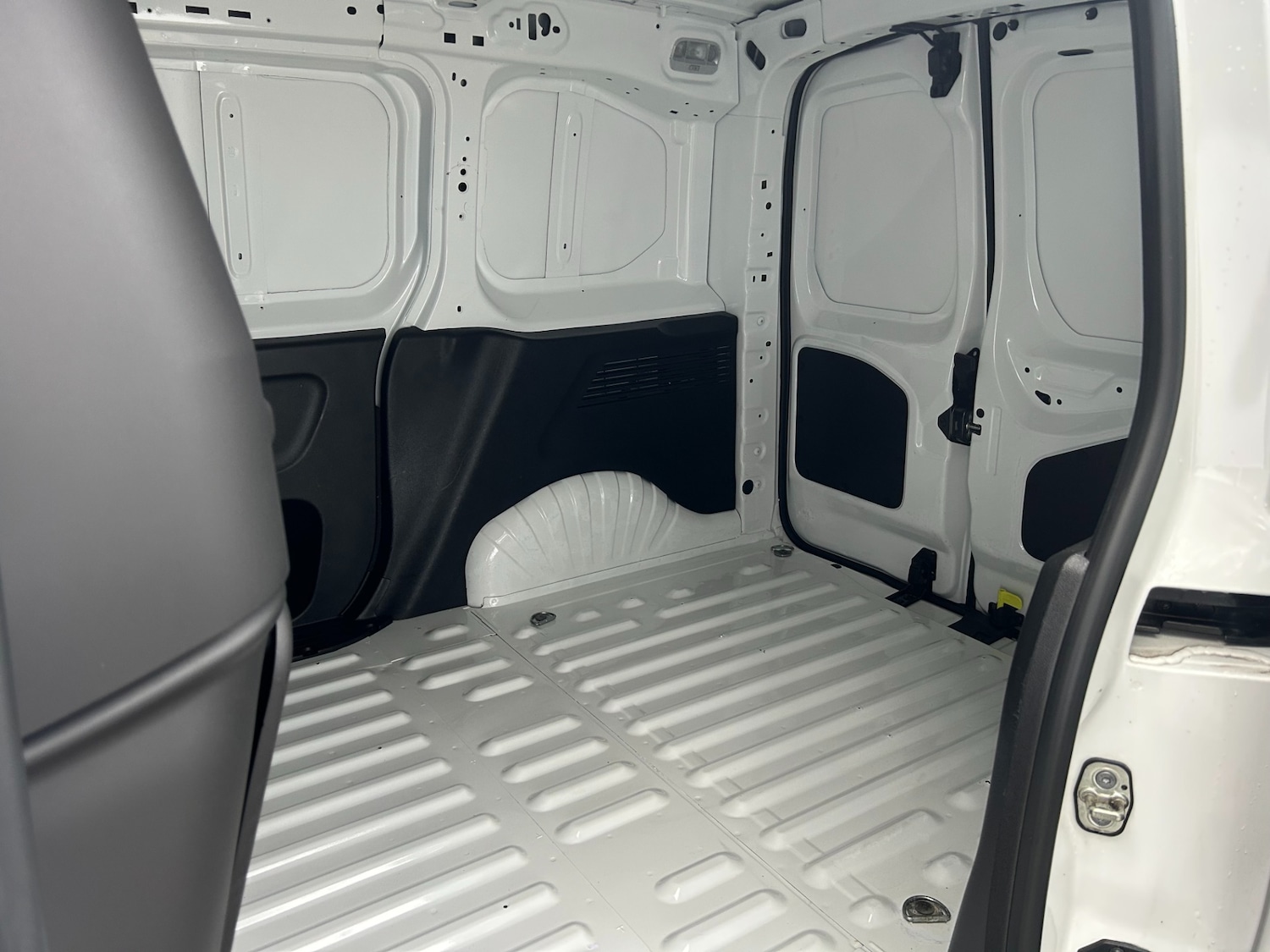 Used Peugeot Partner 2020 for sale - 77170737: Photo 11
