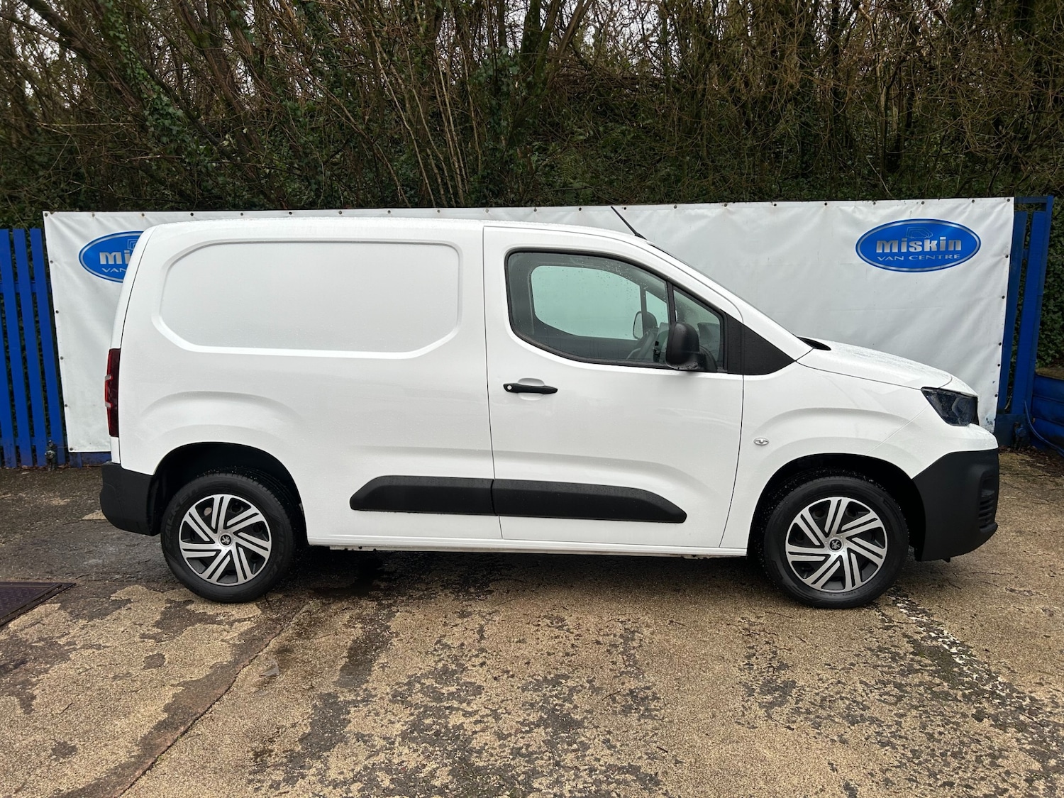 Used Peugeot Partner 2020 for sale - 77170737: Photo 8