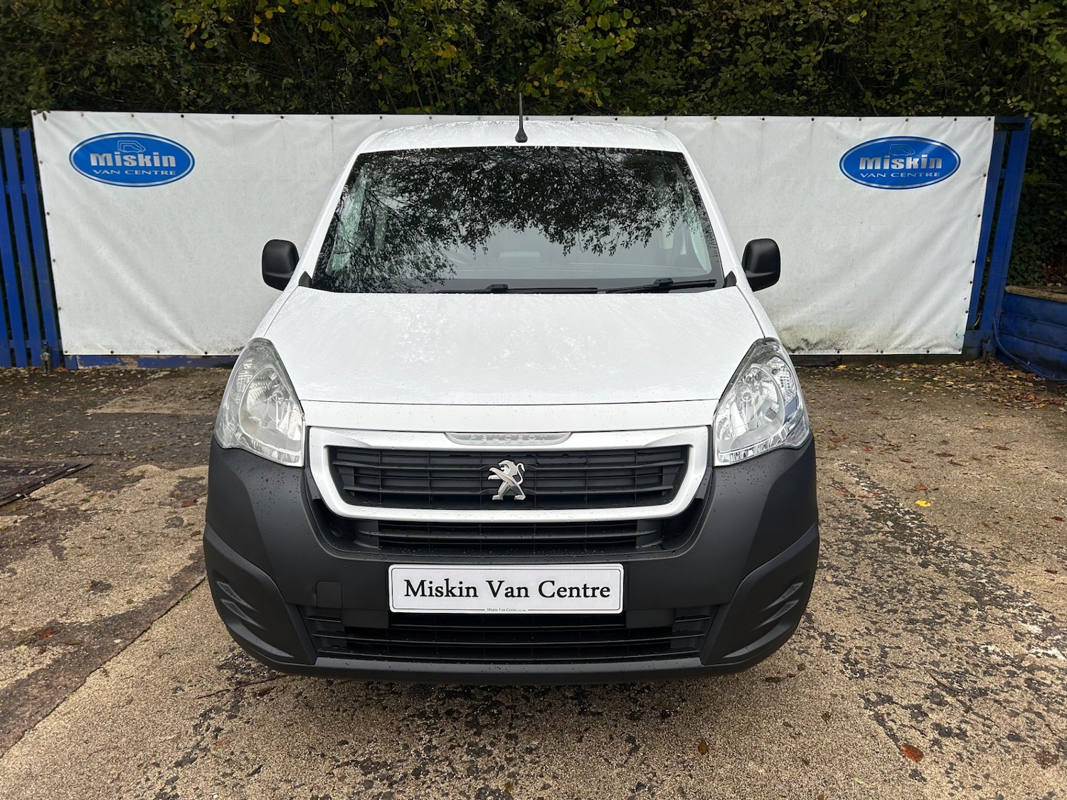 Used Peugeot Partner 2016 for sale - 77545544: Photo 2