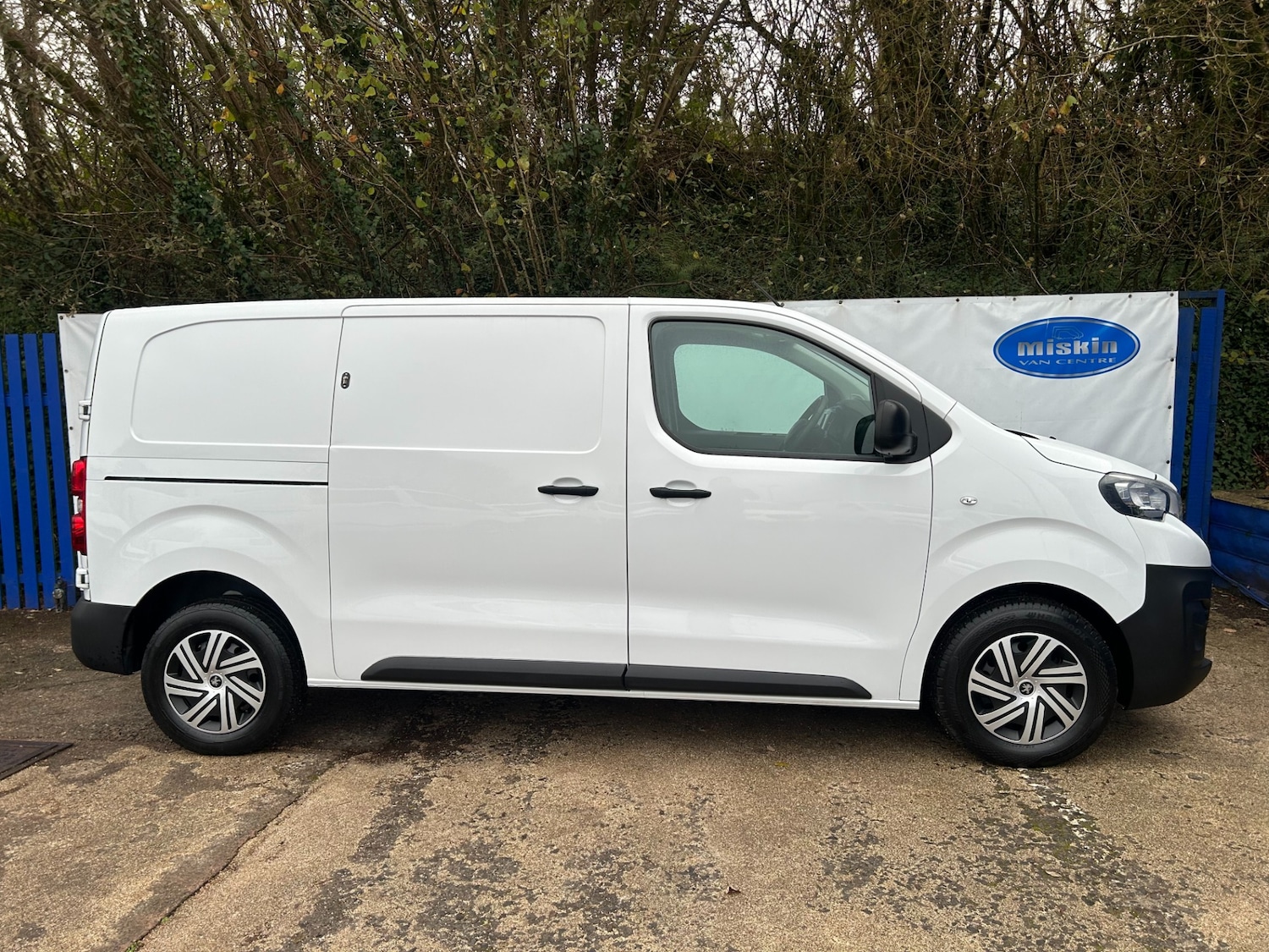 Used Peugeot Expert 2022 for sale - 76736607: Photo 8