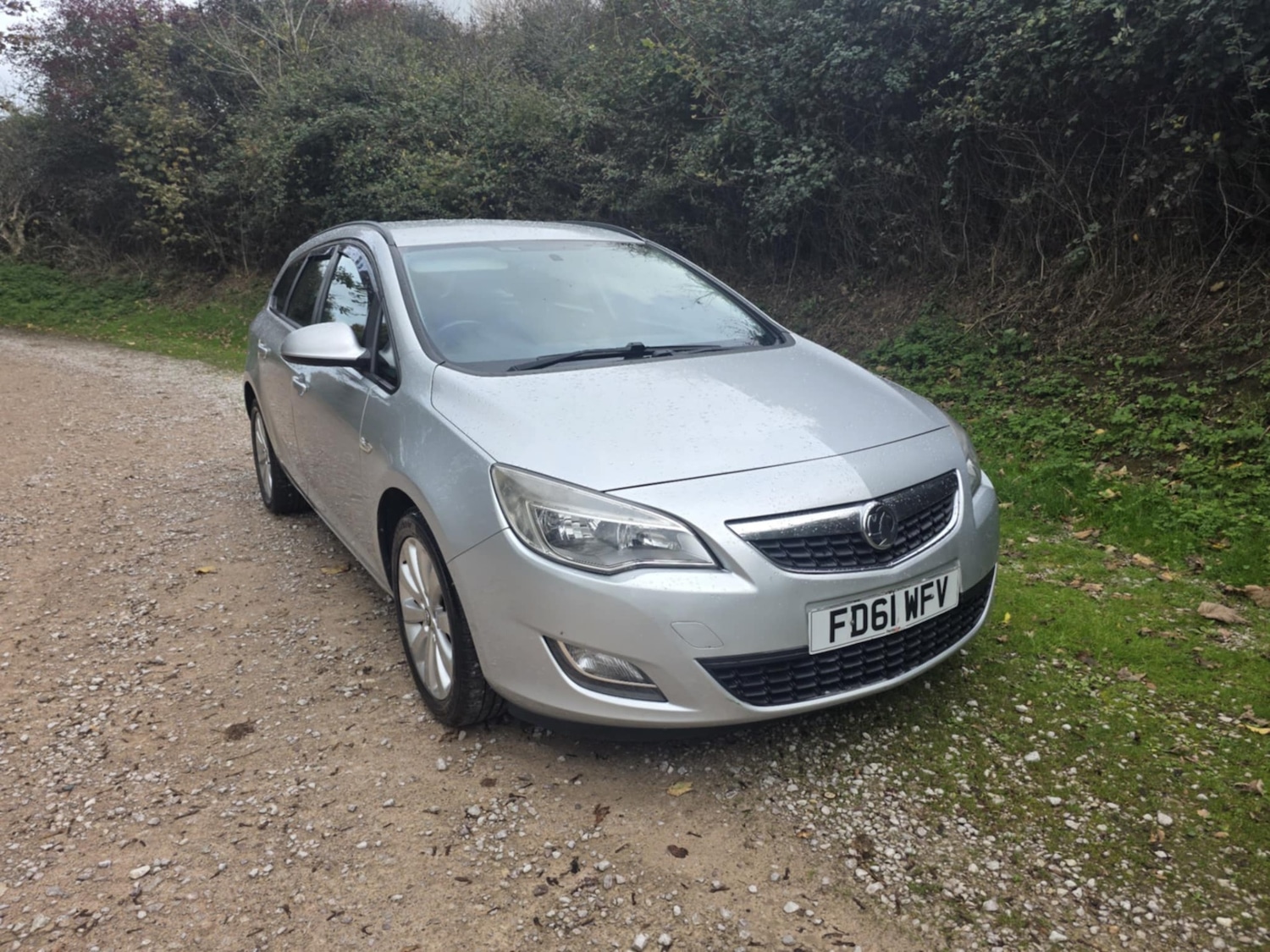 Used Vauxhall Astra 2012 for sale - 76479541: Photo 1