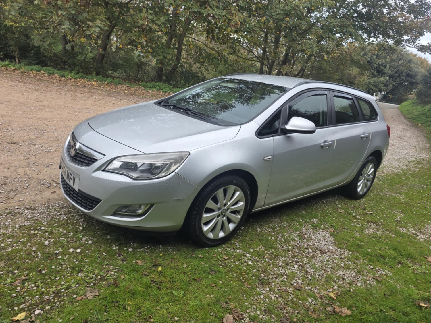Used Vauxhall Astra 2012 for sale - 76479541: Photo 5