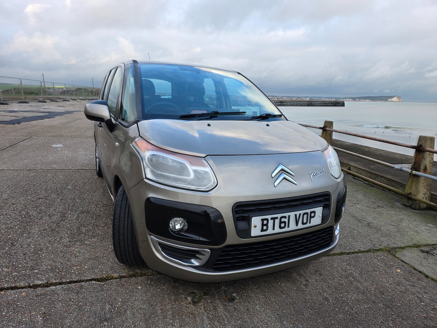 Used Citroen C3 Picasso 2012 for sale - 77700930: Photo 3