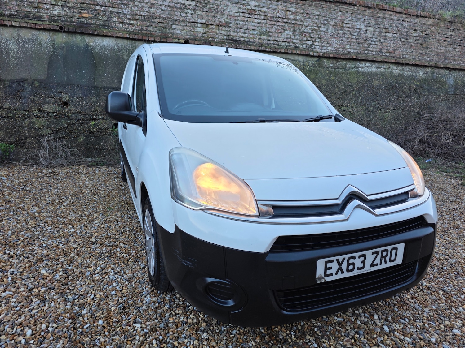 Used Citroen Berlingo 2013 for sale - 77701028: Photo 2