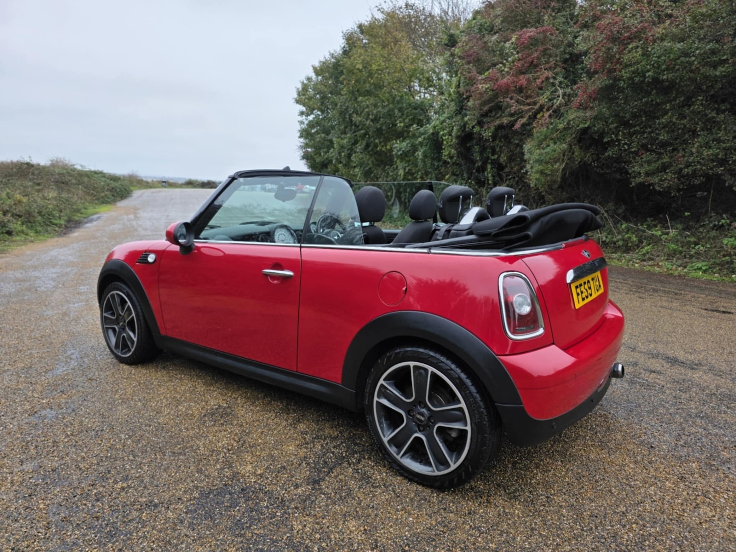 Used MINI Convertible 2009 for sale - 76180907: Photo 7