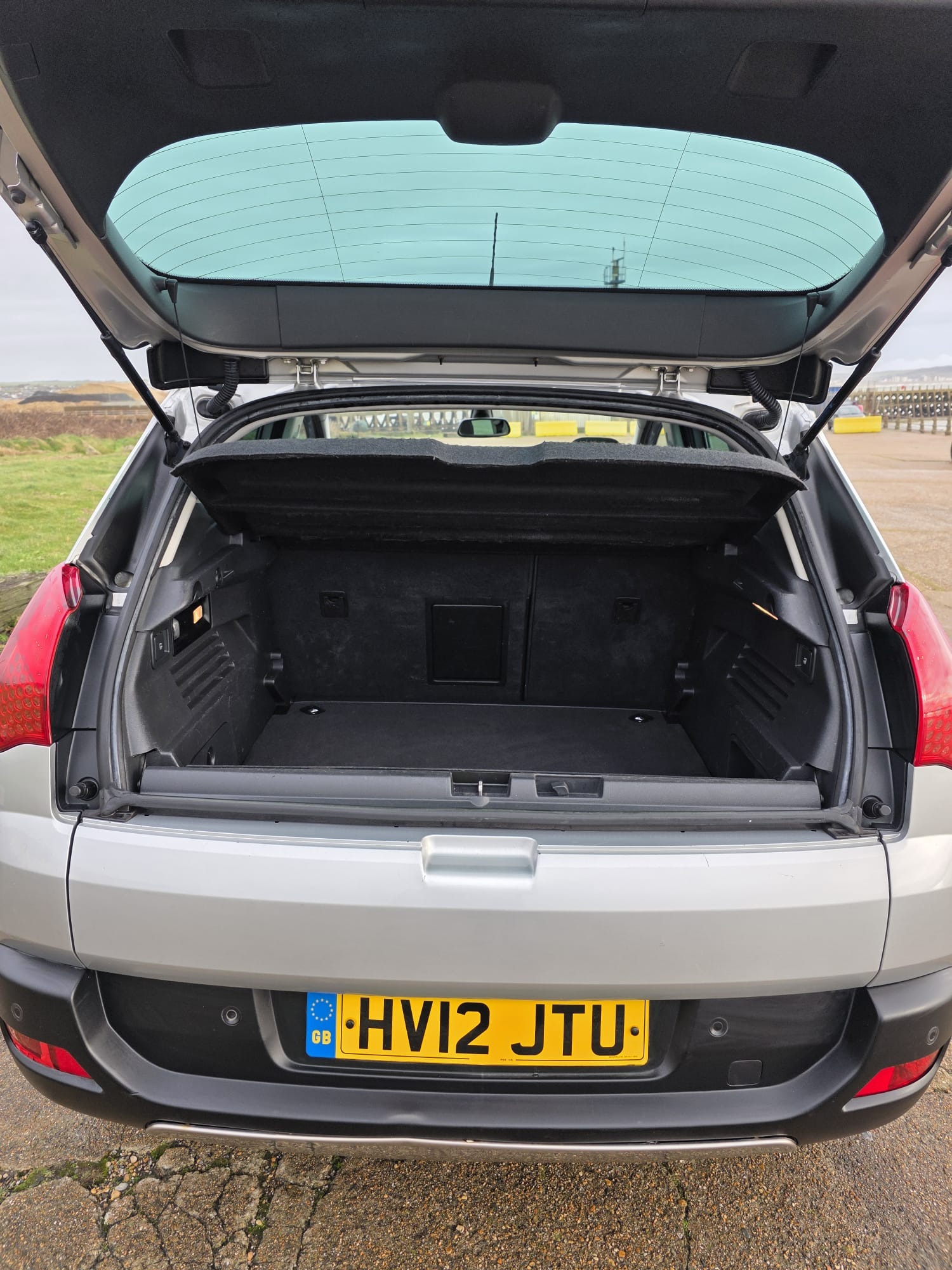 Used Peugeot 3008 2012 for sale - 77363312: Photo 20