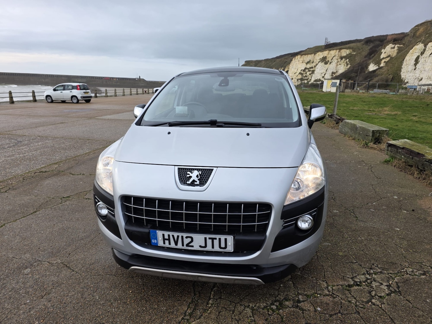 Used Peugeot 3008 2012 for sale - 77363312: Photo 7