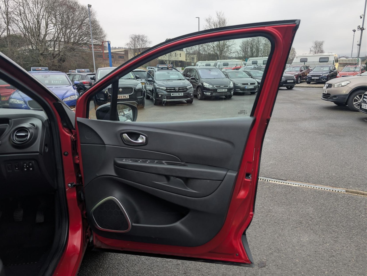 Used Renault Captur 2018 for sale - 77697005: Photo 24