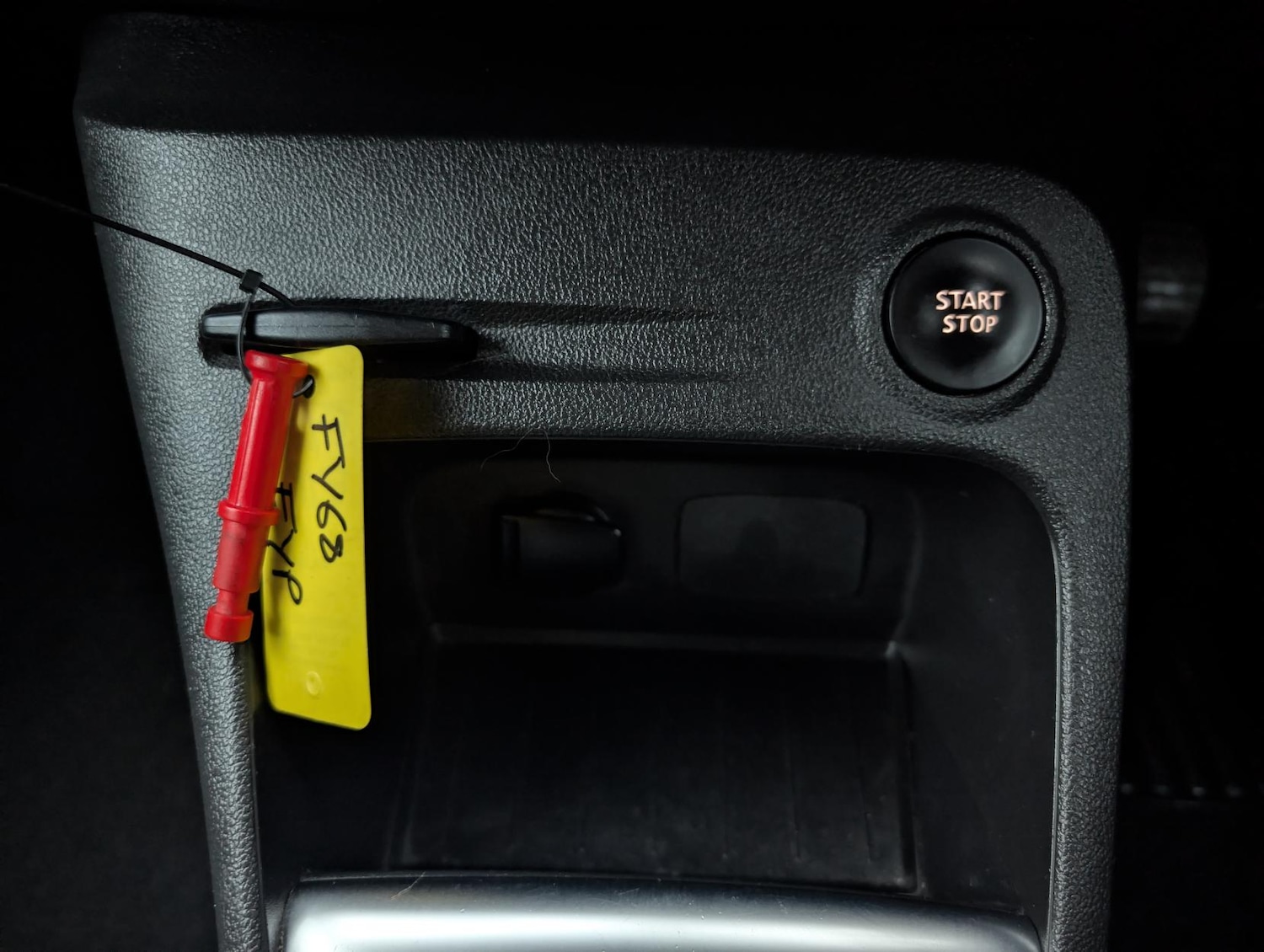 Used Renault Captur 2018 for sale - 77697005: Photo 38