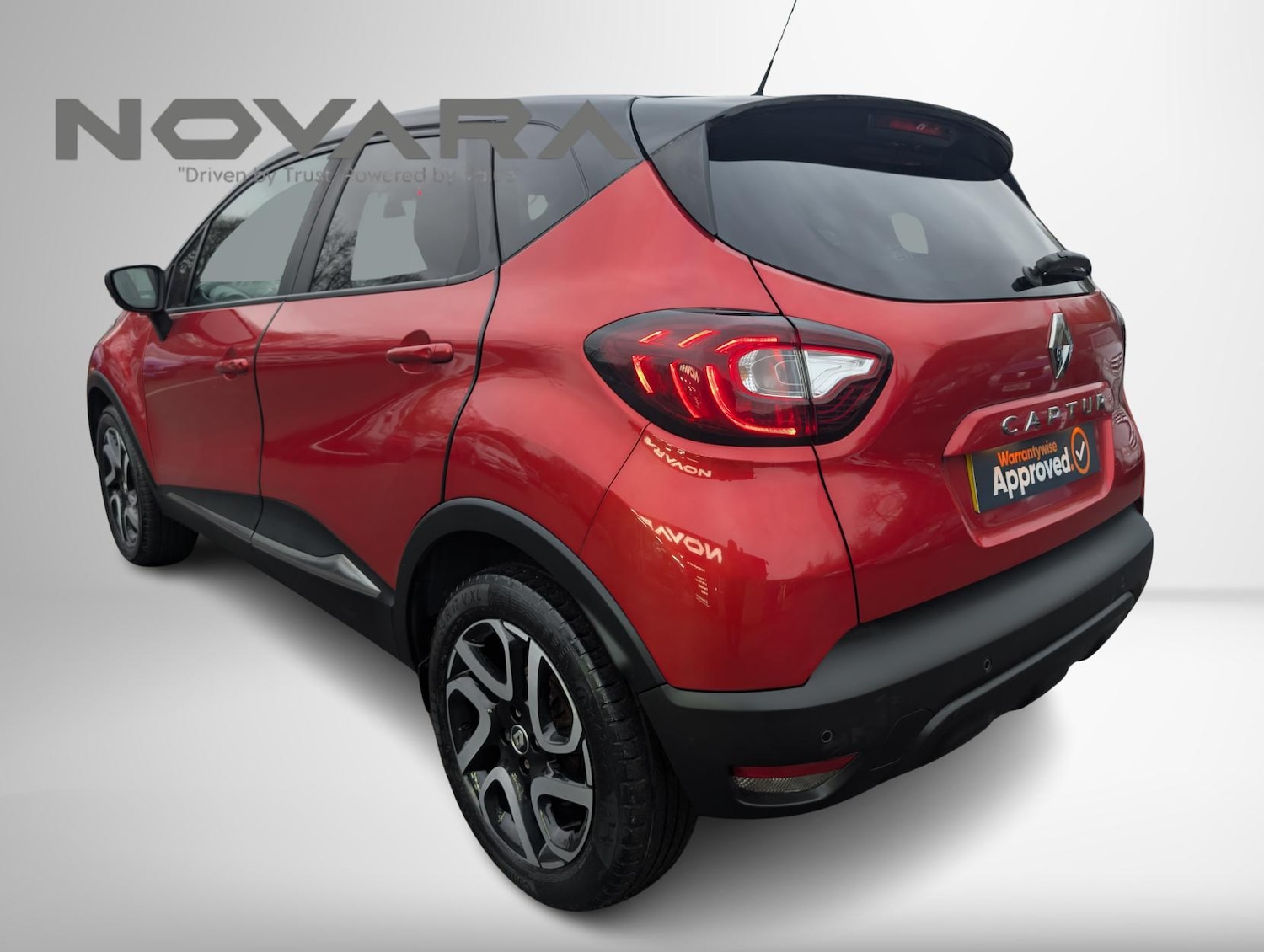 Used Renault Captur 2018 for sale - 77697005: Photo 6
