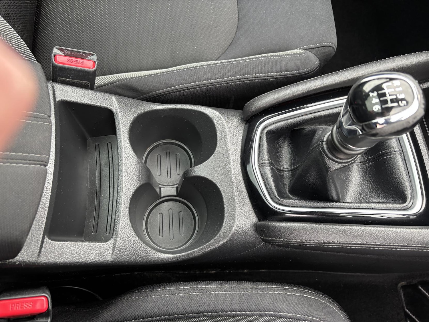 Used Nissan Qashqai 2017 for sale - 77697001: Photo 33