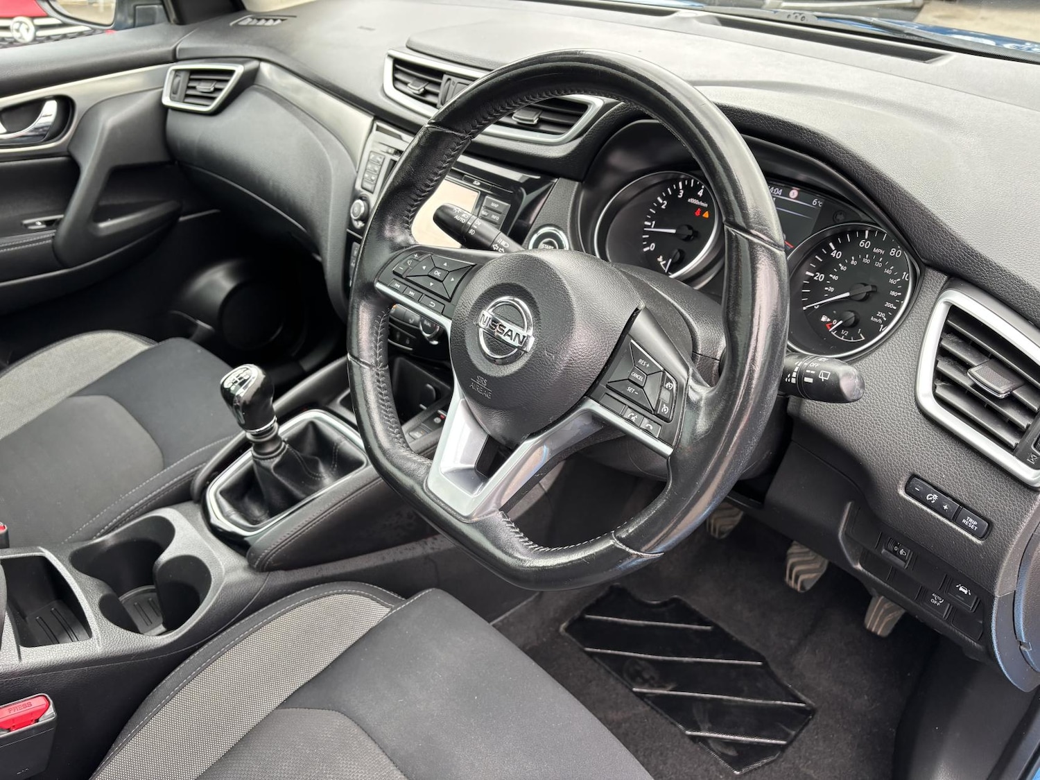 Used Nissan Qashqai 2017 for sale - 77697001: Photo 37