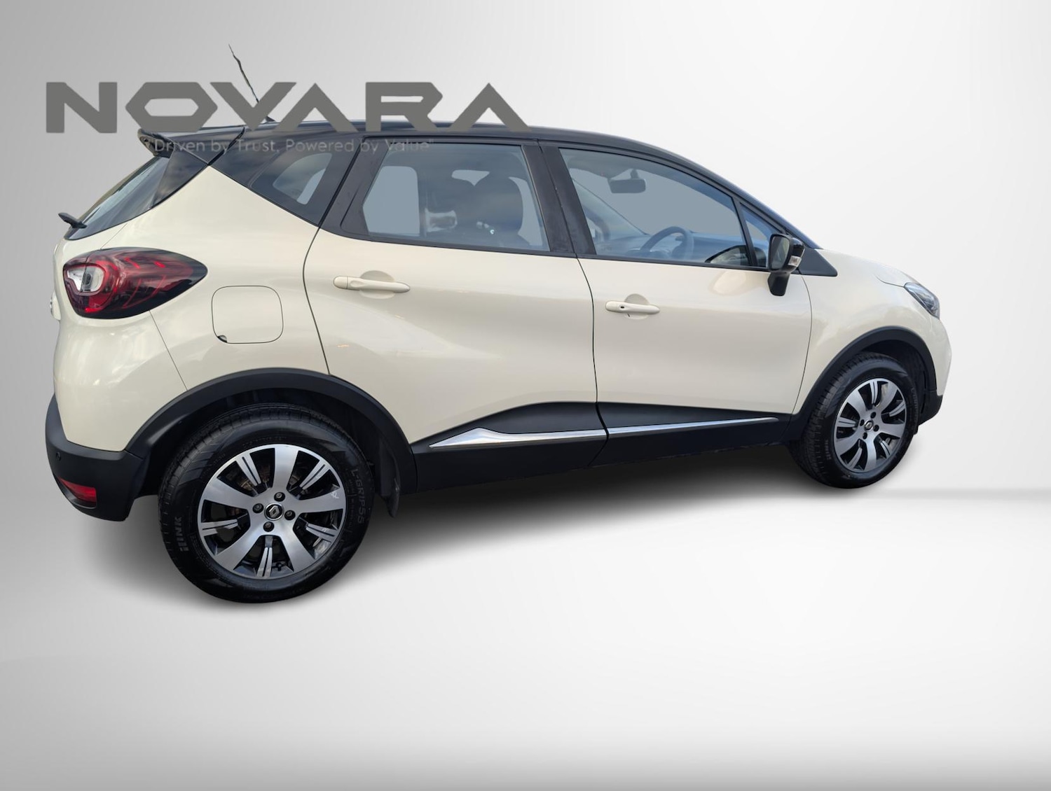Used Renault Captur 2018 for sale - 77696987: Photo 10