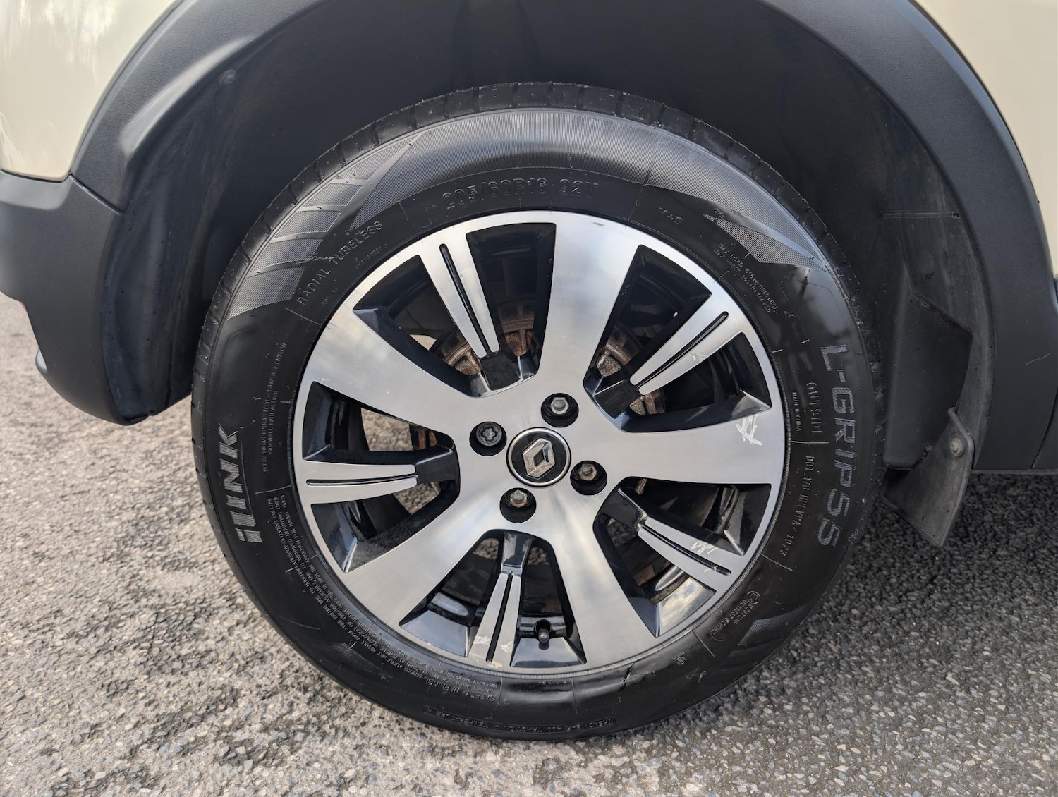 Used Renault Captur 2018 for sale - 77696987: Photo 19