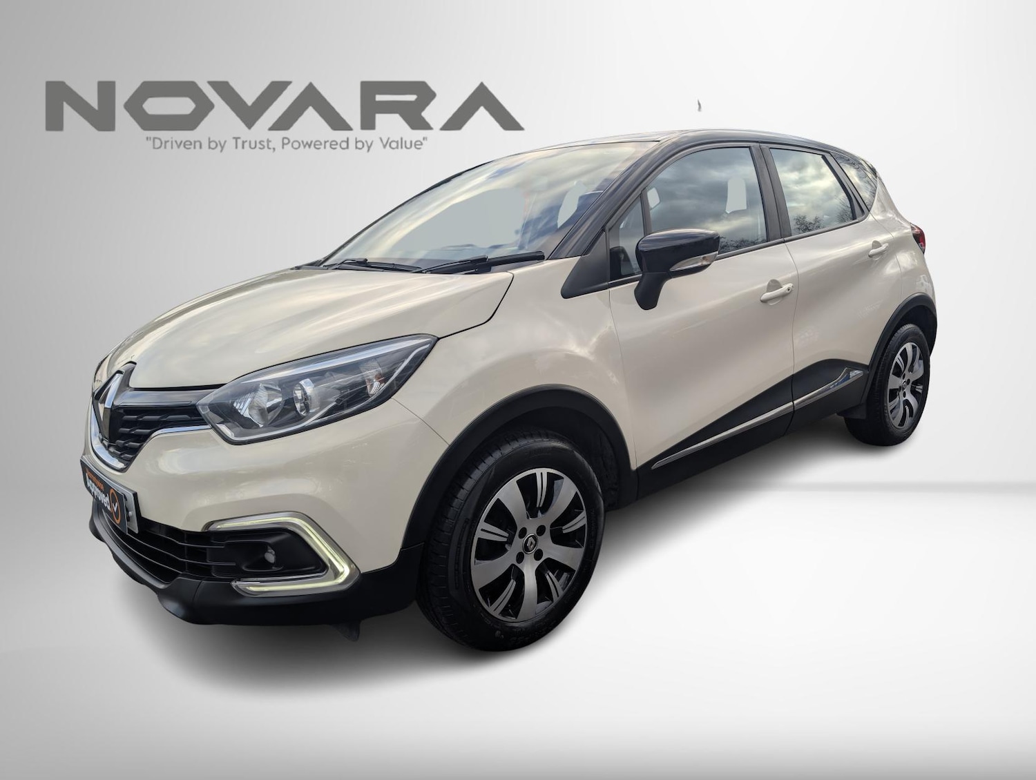 Used Renault Captur 2018 for sale - 77696987: Photo 2