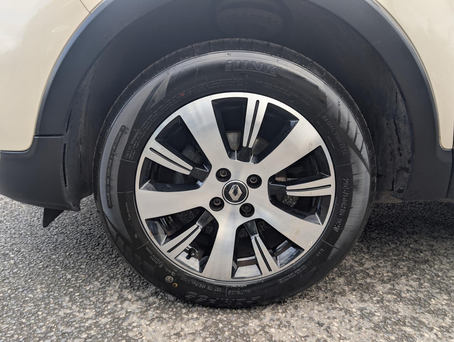 Used Renault Captur 2018 for sale - 77696987: Photo 21