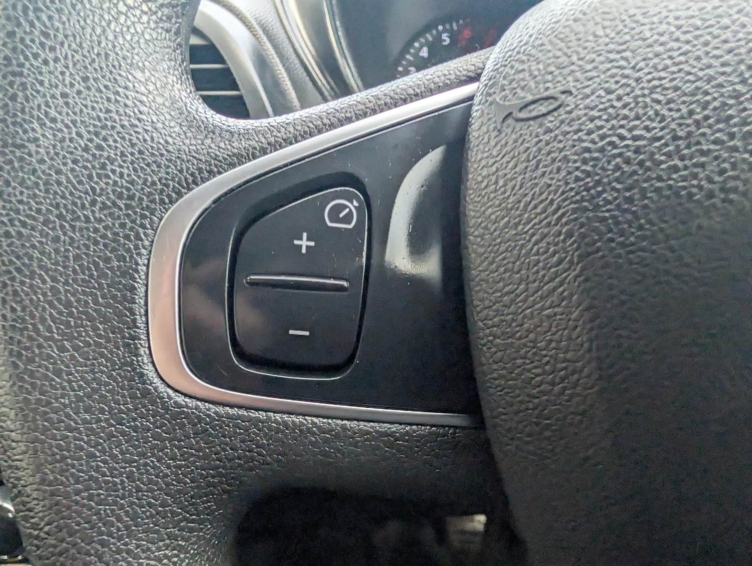 Used Renault Captur 2018 for sale - 77696987: Photo 30