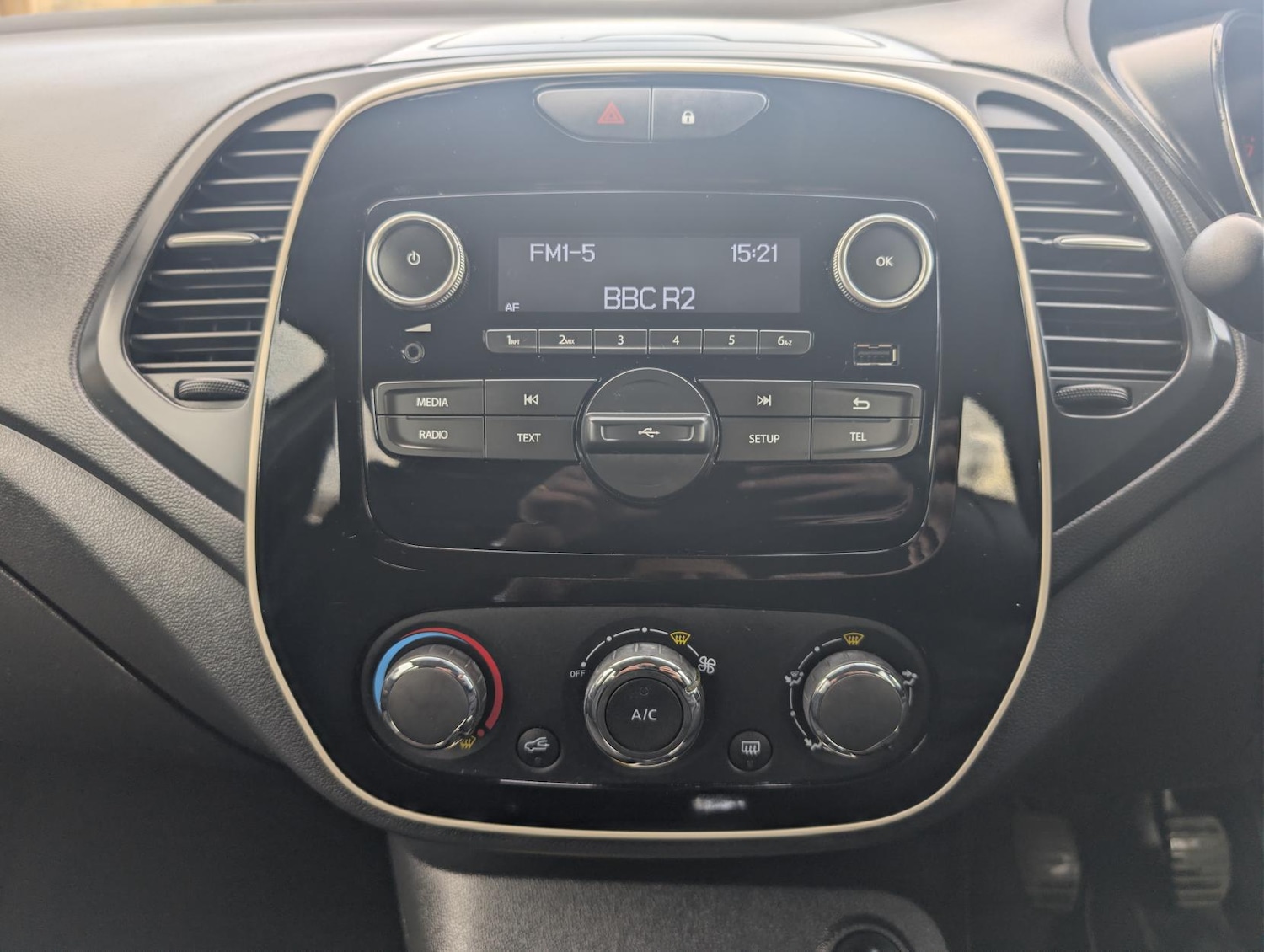 Used Renault Captur 2018 for sale - 77696987: Photo 32