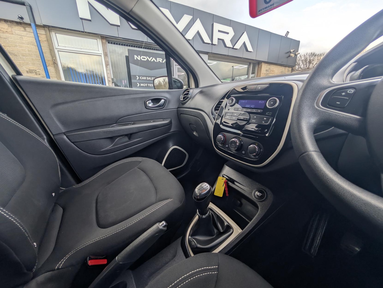 Used Renault Captur 2018 for sale - 77696987: Photo 37