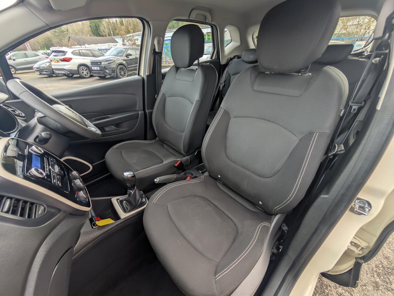 Used Renault Captur 2018 for sale - 77696987: Photo 39