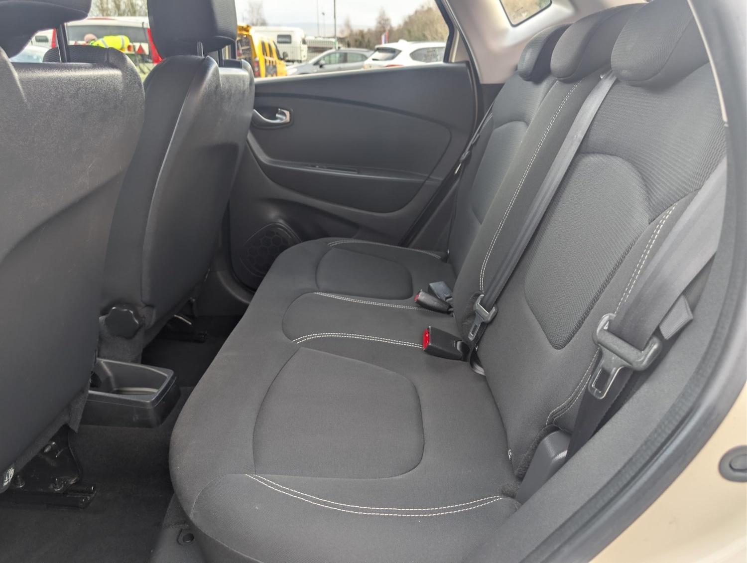 Used Renault Captur 2018 for sale - 77696987: Photo 46