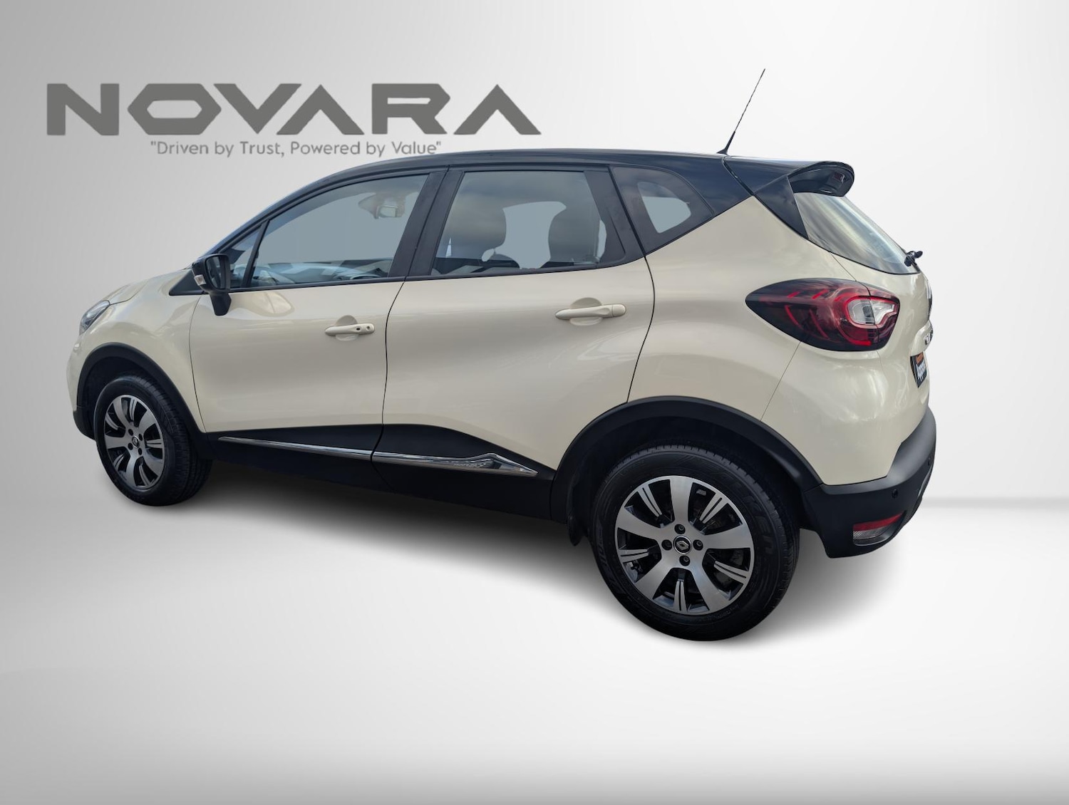 Used Renault Captur 2018 for sale - 77696987: Photo 5