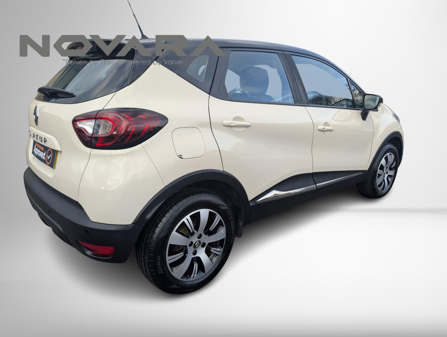 Used Renault Captur 2018 for sale - 77696987: Photo 9