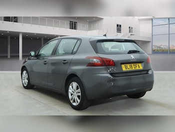 Used Peugeot 308 2018 for sale - 77910776: Photo