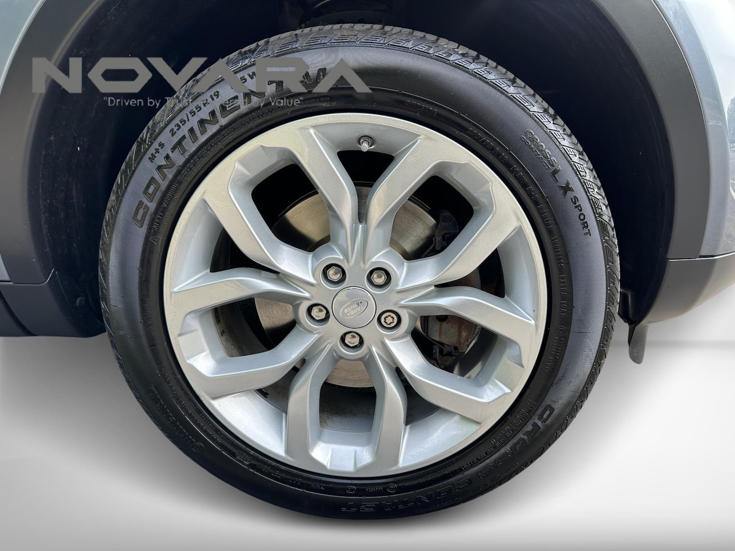 Used Land Rover Discovery Sport 2018 for sale - 77910778: Photo 24