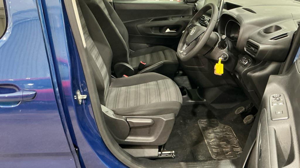 Used Vauxhall Combo Life 2019 for sale - 77833747: Photo 10