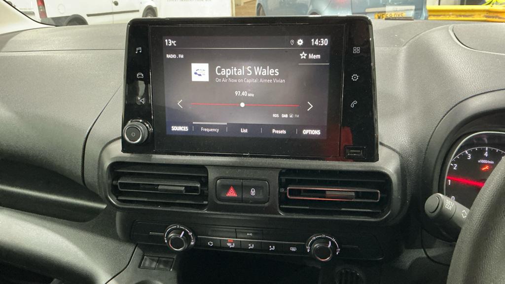 Used Vauxhall Combo Life 2019 for sale - 77833747: Photo 12