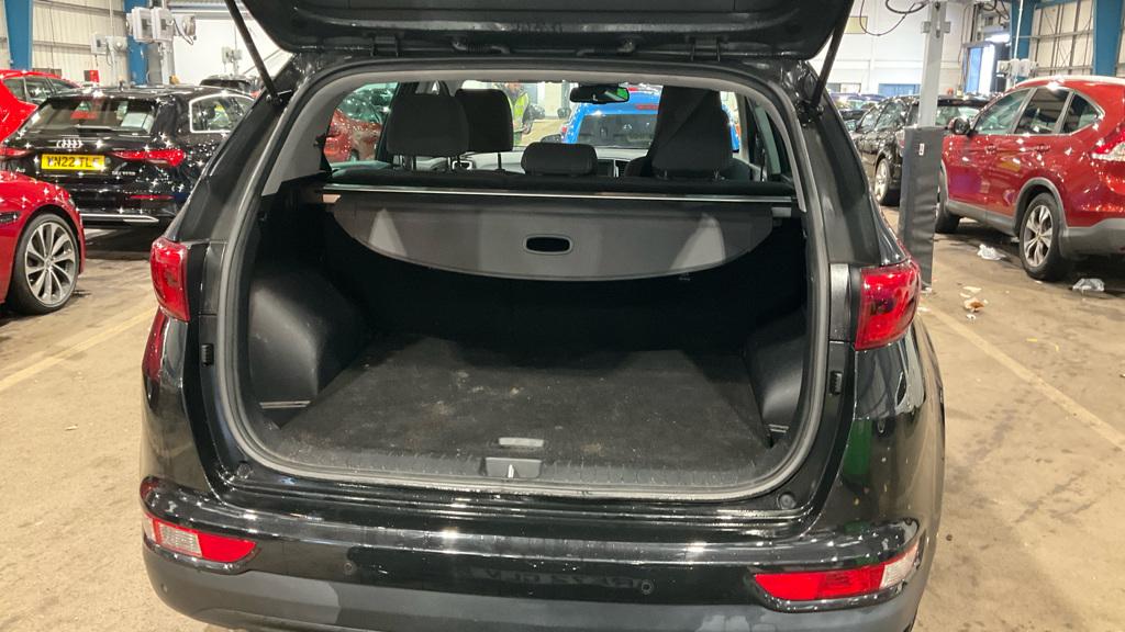 Used Kia Sportage 2018 for sale - 78042323: Photo 8