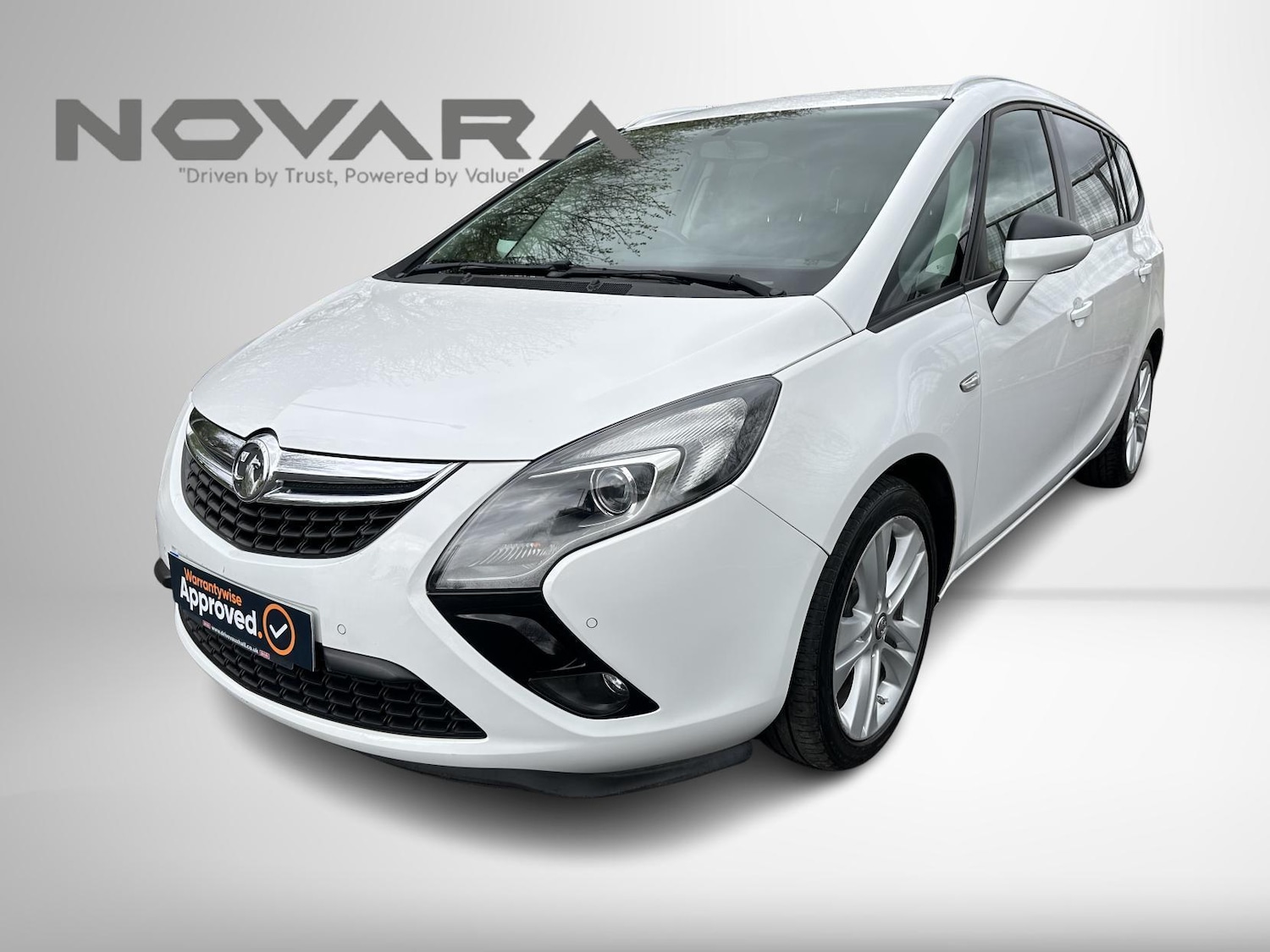 Used Vauxhall Zafira Tourer 2016 for sale - 77696970: Photo 2