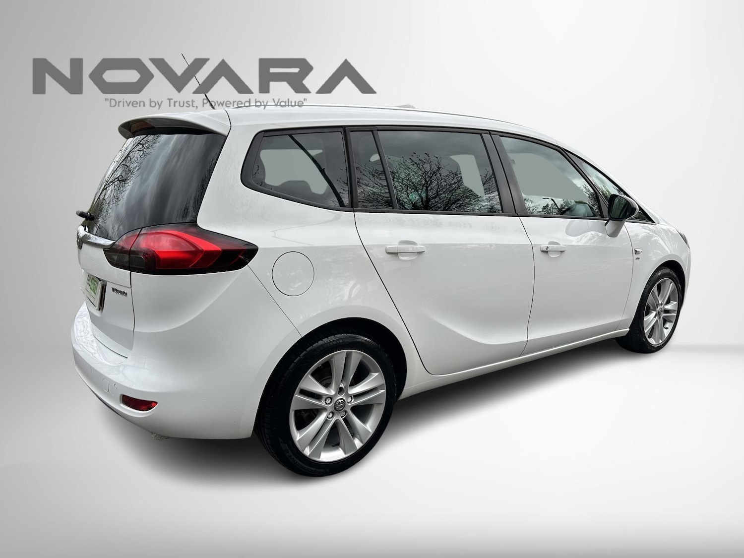 Used Vauxhall Zafira Tourer 2016 for sale - 77696970: Photo 23
