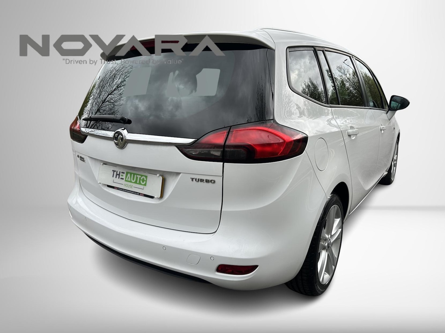 Used Vauxhall Zafira Tourer 2016 for sale - 77696970: Photo 25
