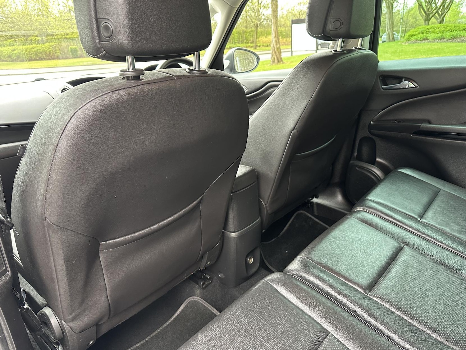 Used Vauxhall Zafira Tourer 2016 for sale - 77696970: Photo 31