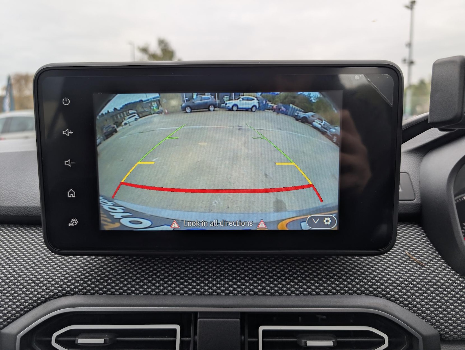 Used Dacia Sandero 2024 for sale - 77696979: Photo 29