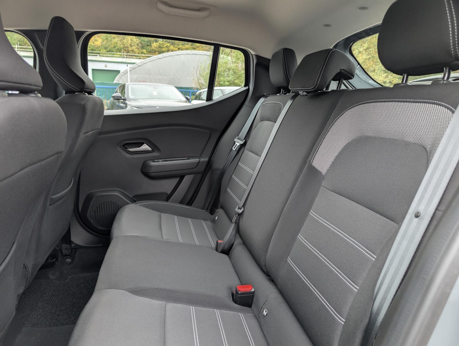 Used Dacia Sandero 2024 for sale - 77696979: Photo 37