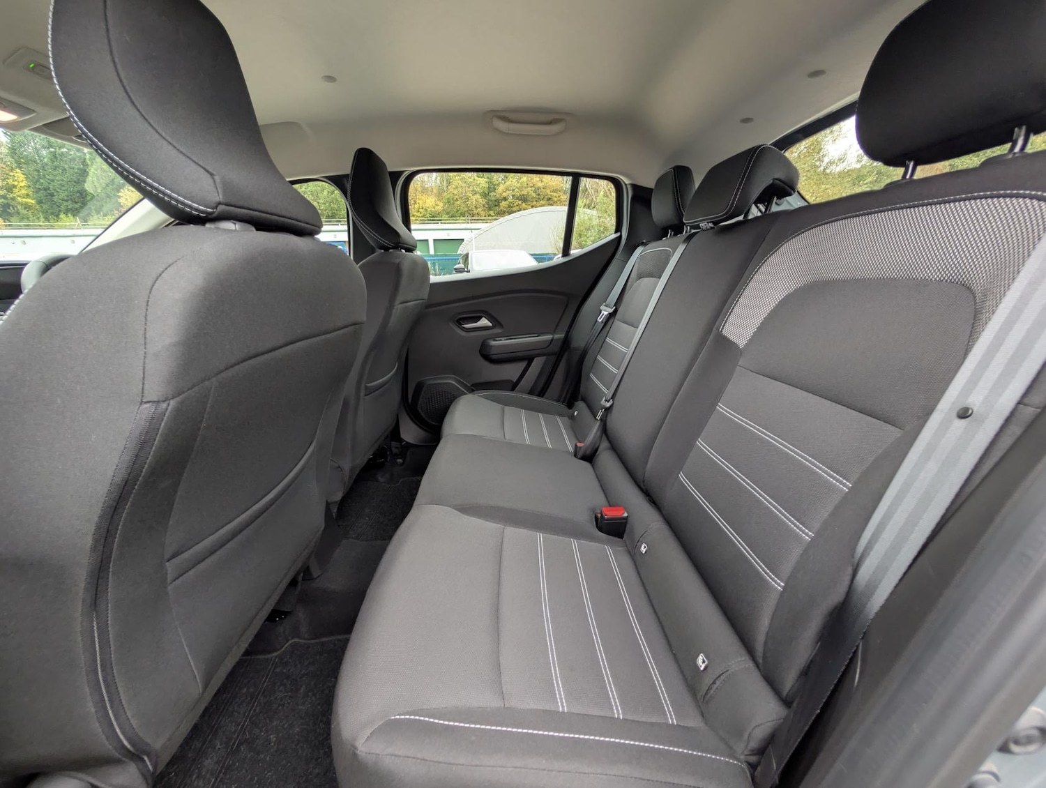 Used Dacia Sandero 2024 for sale - 77696979: Photo 39