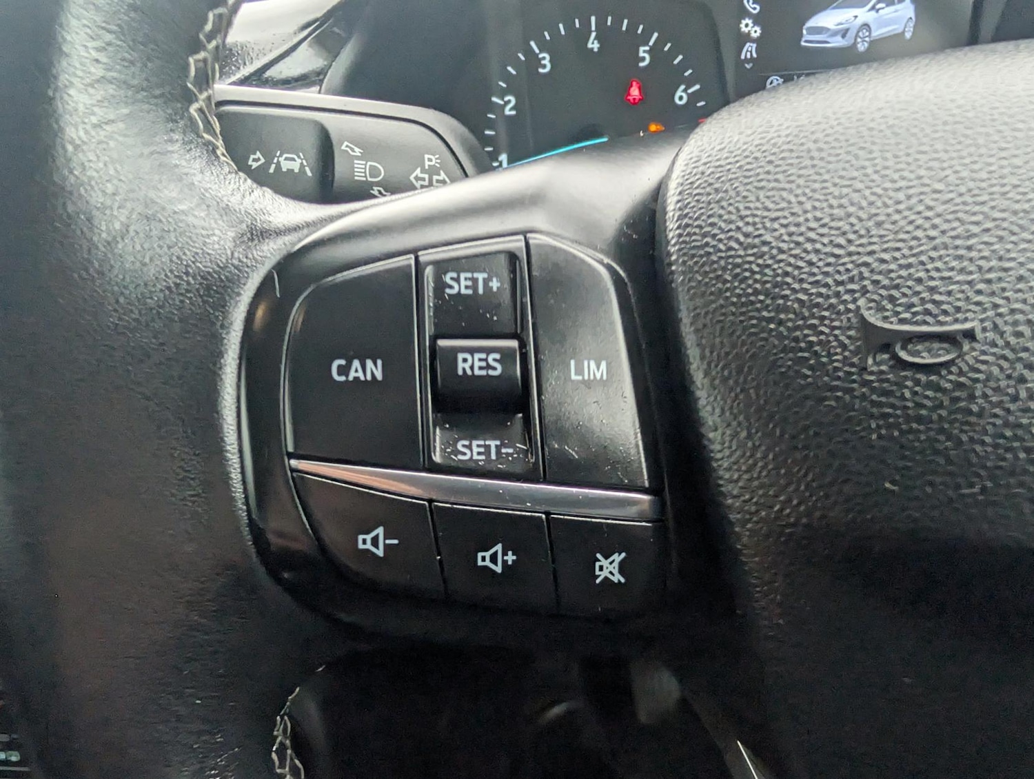 Used Ford Fiesta 2018 for sale - 77696988: Photo 27