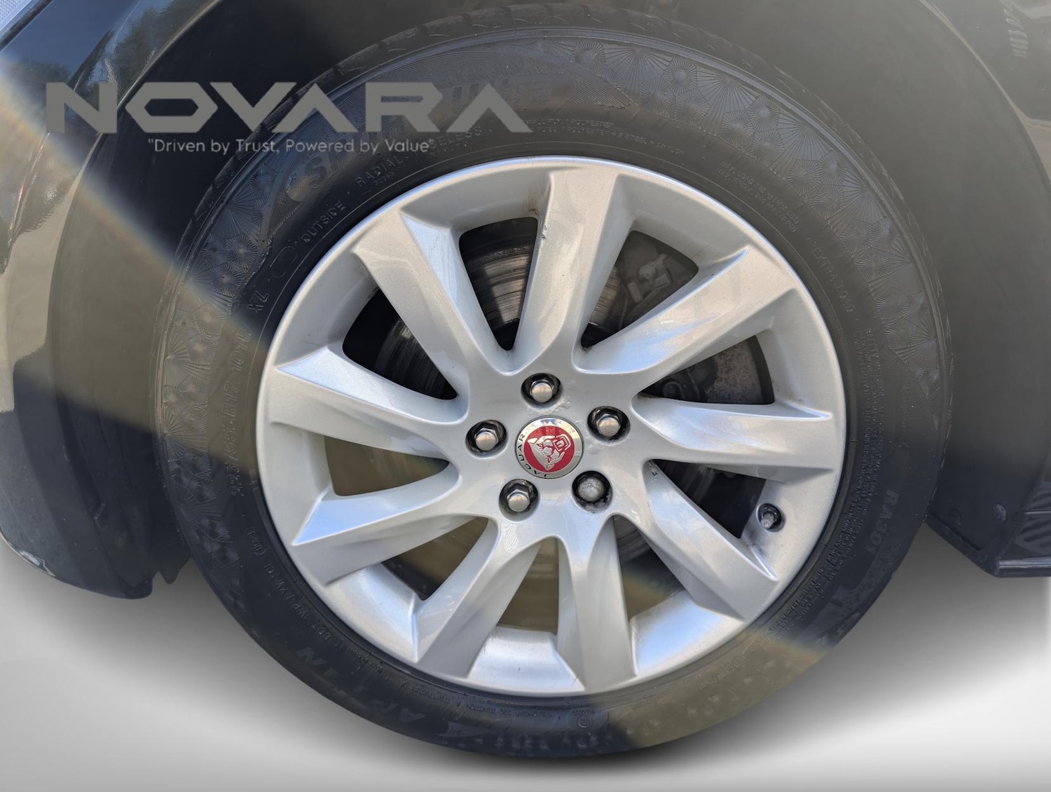 Used Jaguar XF 2018 for sale - 77762997: Photo 13