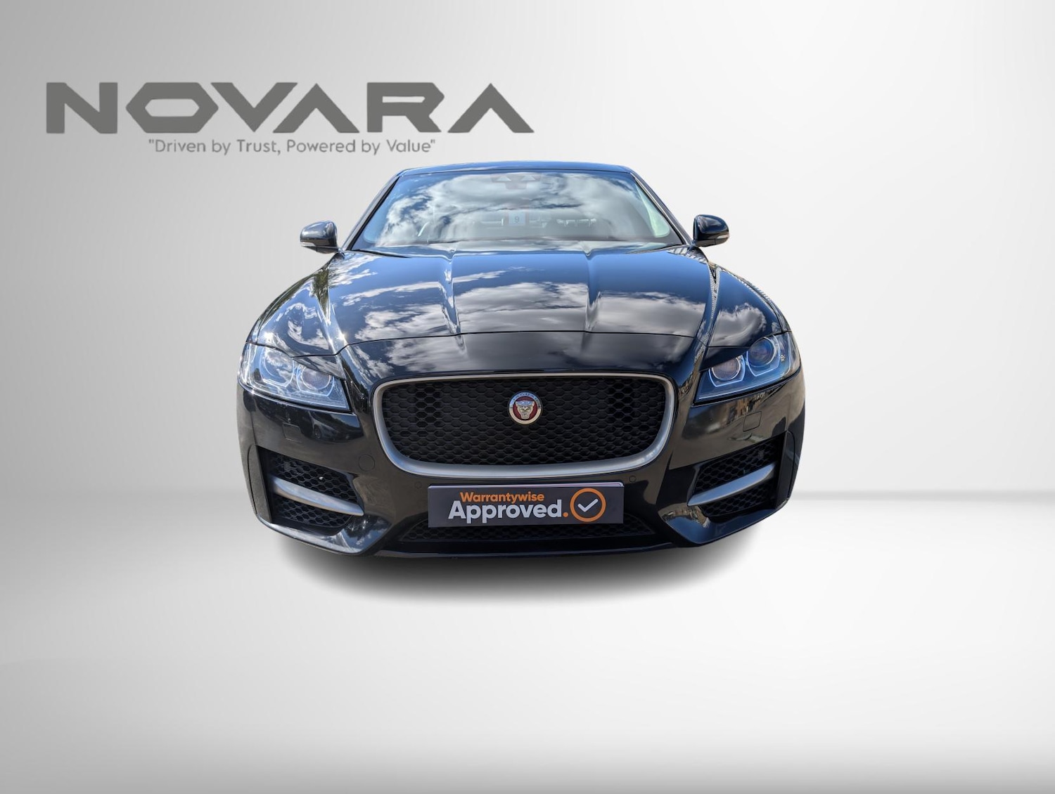 Used Jaguar XF 2018 for sale - 77762997: Photo 3