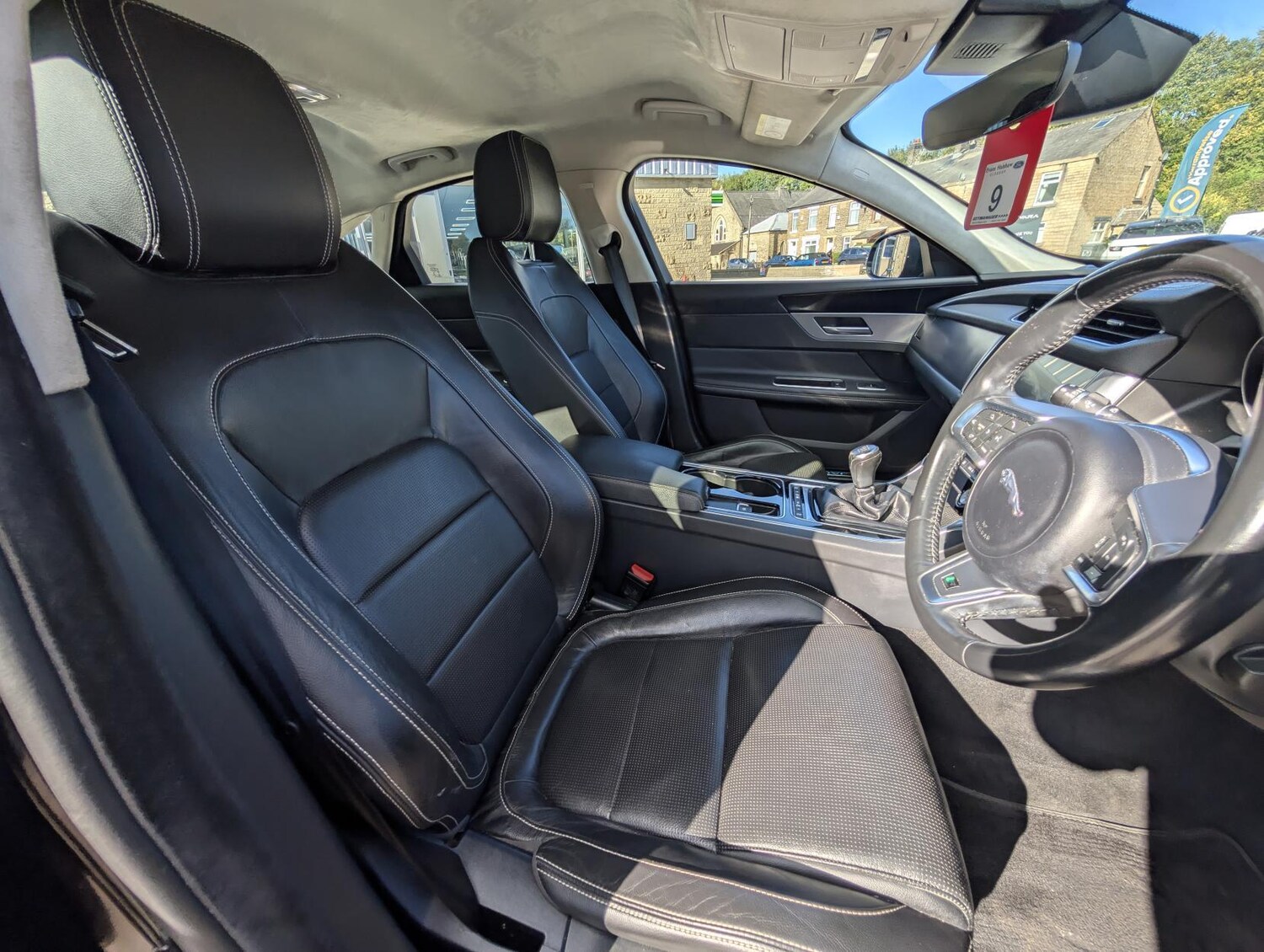 Used Jaguar XF 2018 for sale - 77762997: Photo 32