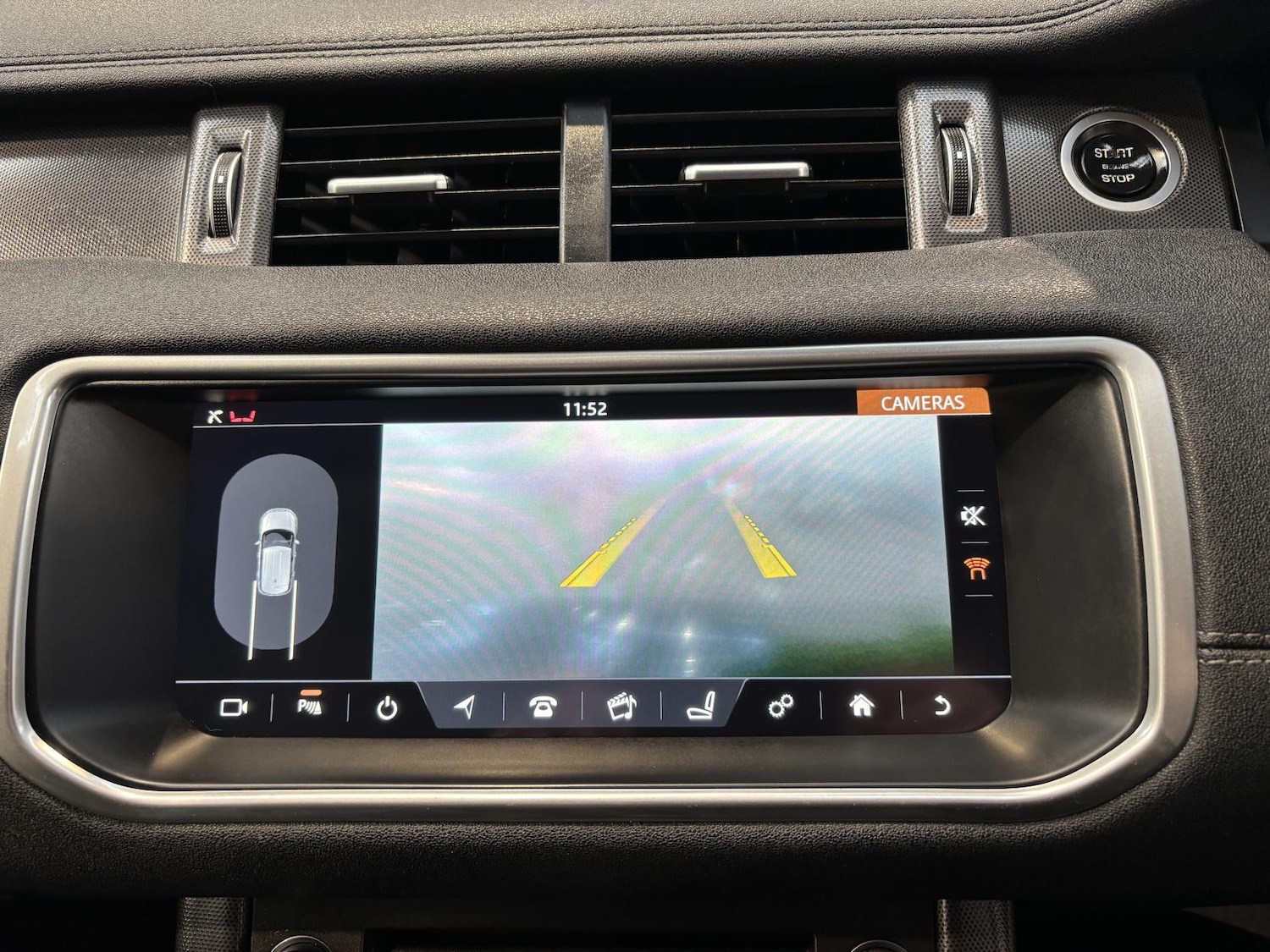 Used Land Rover Range Rover Evoque 2017 for sale - 77696976: Photo 29